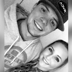 Meet your Posher, Dakota